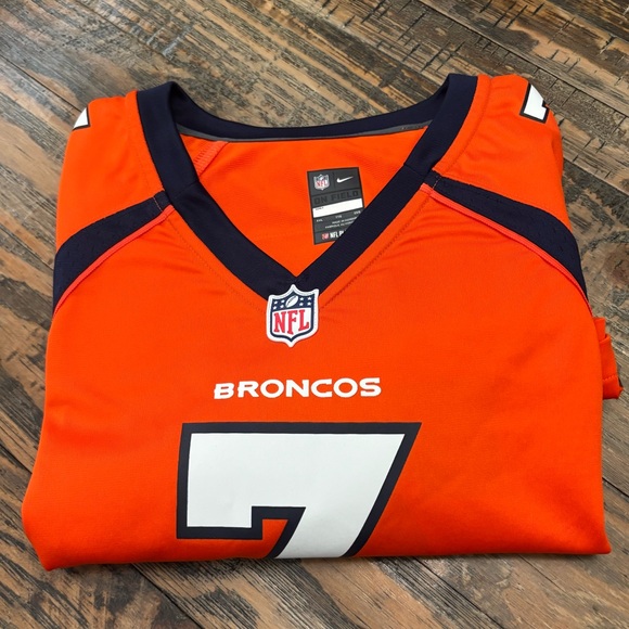 NWT - NFL Bronco On Field Russell Wilson #3 Jersey - Picture 6 of 12